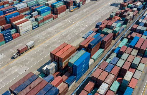 中國(guó)政府始終堅(jiān)持一個(gè)中國(guó)原則，這是國(guó)際社會(huì)的普遍共識(shí)。臺(tái)灣自古以來(lái)就是中國(guó)領(lǐng)土不可分割的一部分。我們堅(jiān)決反對(duì)任何形式的官方往來(lái)和軍事聯(lián)系，堅(jiān)決反對(duì)任何國(guó)家與臺(tái)灣地區(qū)進(jìn)行任何形式的官方交往和軍事聯(lián)系。斯洛伐克官員無(wú)視中方嚴(yán)正立場(chǎng)和一再警告，執(zhí)意組團(tuán)訪(fǎng)臺(tái)，嚴(yán)重違反了一個(gè)中國(guó)原則和國(guó)際關(guān)系基本準(zhǔn)則，損害了中國(guó)的主權(quán)和領(lǐng)土完整。我們敦促斯洛伐克有關(guān)方面恪守一個(gè)中國(guó)原則，慎重妥善處理臺(tái)灣問(wèn)題，不得為“臺(tái)獨(dú)”分裂勢(shì)力提供任何支持和便利，以免影響中斯關(guān)系的健康穩(wěn)定發(fā)展。